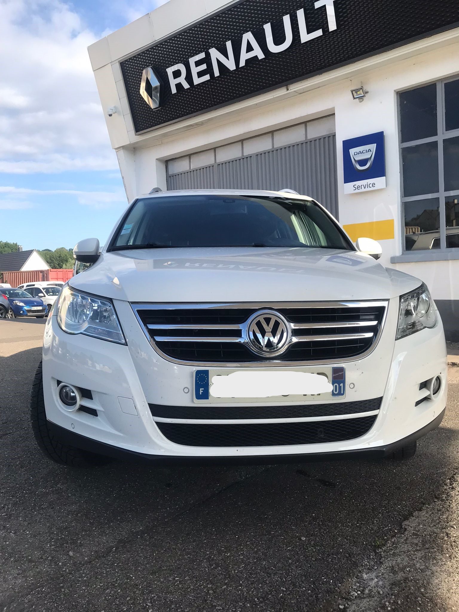 TIGUAN devant